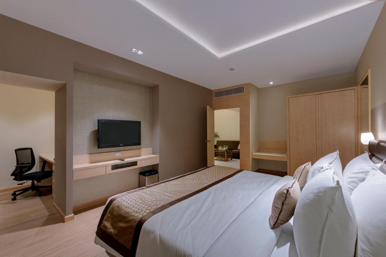 The Fern Residency Aurangabad Hotel Bagian luar foto