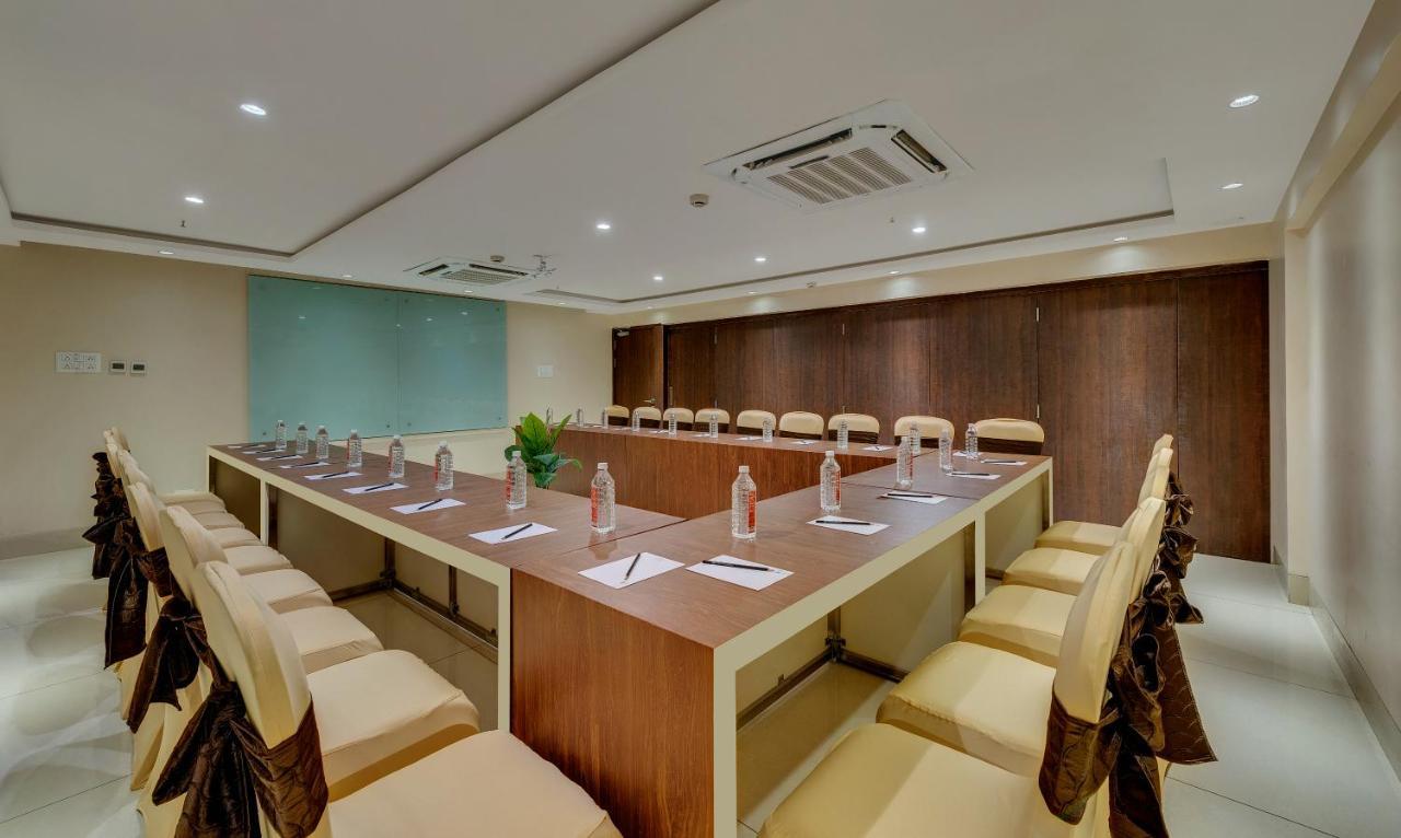 The Fern Residency Aurangabad Hotel Bagian luar foto
