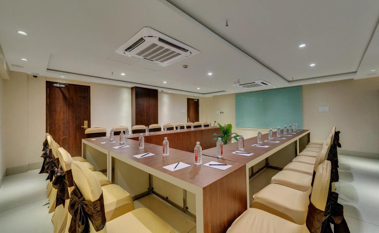 The Fern Residency Aurangabad Hotel Bagian luar foto